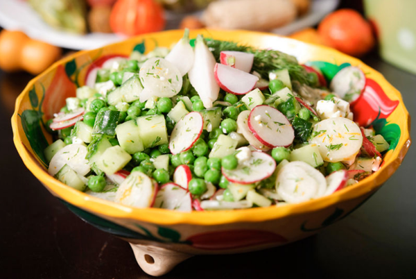 Simplifying Delicious: Fab Low-Calorie Spring Salads