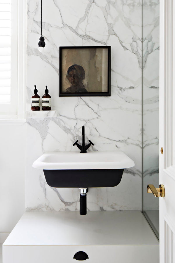 Tuesday's Trends: White Marble Drama