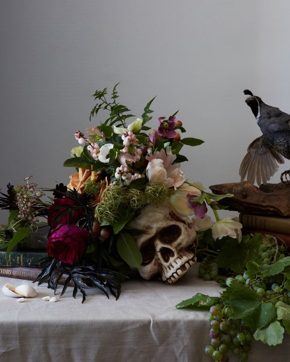 Skulls_Centerpiece_Halloween