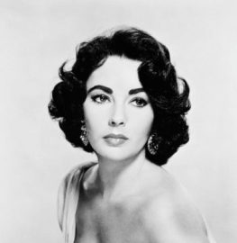 Fab Friday Icons: Elizabeth Taylor