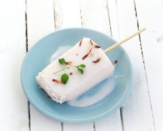 Simplifying Delicious: Healthy Summer Popsicles