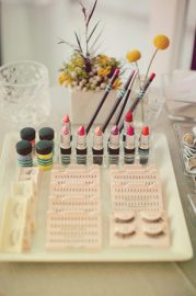 Simplifying Life: Organize Your Beauty Products