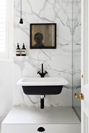 Tuesday’s Trends: White Marble Drama