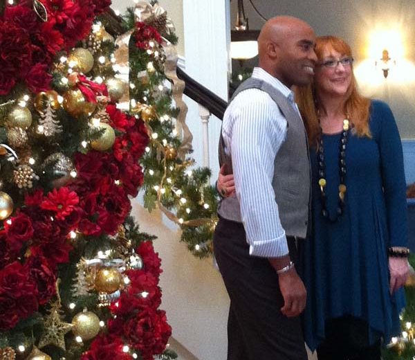 Elegant Spiral: How to Recreate Tiki Barber’s Christmas Tree