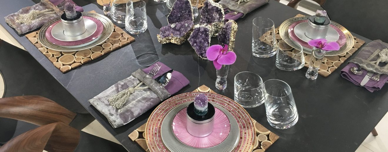 2020 Is the Year for a Fabulous Thanksgiving Table Setting!