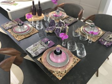 2020 Is the Year for a Fabulous Thanksgiving Table Setting!